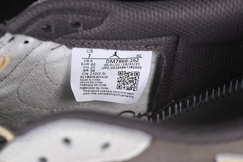 All categories Air Jordan Jordan series basketball shoes Air Jordan 1 Low ZG version Travis Scott x Air Jordan 1 Low OG AJ1 Joe 1 undercut low top full head layer DM7866-162